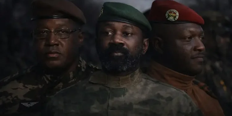La force unifiée AES, lancée en décembre 2025, compte 6 000 soldats. Quatre mois après, quel bilan face au JNIM et à l'ISSP ?